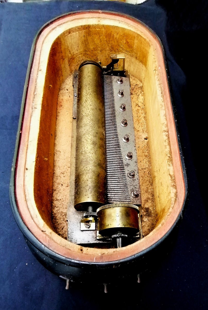 Table Centerpiece - Music Box - Multiple Melodies  - 78 Tones - 19th Century - In Working Condition --photo-3