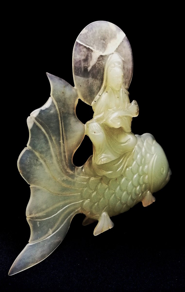 Pale Green Jade Sculpture - Guan Yin On A Koi Carp - 20th Century - China -