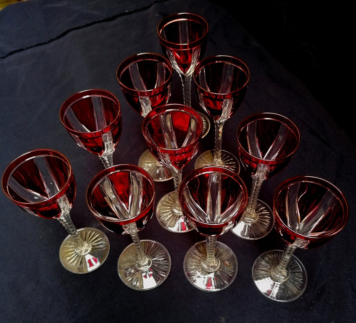 ENSEMBLE DE 10 VERRES ROUGE  A VIN DU RHIN ROEMER  - CRISTAL TAILLE DE SAINT LOUIS - ART DECO-photo-4
