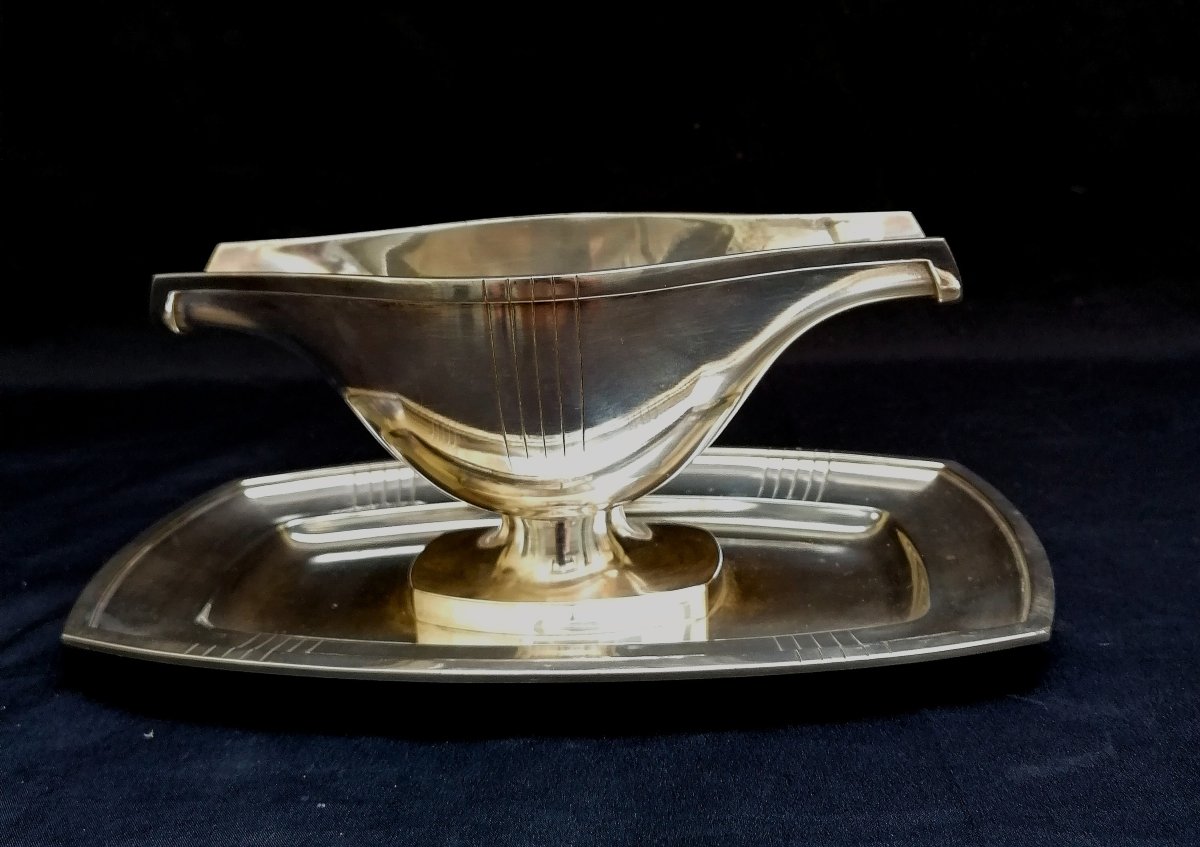 ORFEVRE ROUX  MARQUIAND - SAUCIERE EN METAL ARGENTE - ART DECO - XXEME SIECLE -