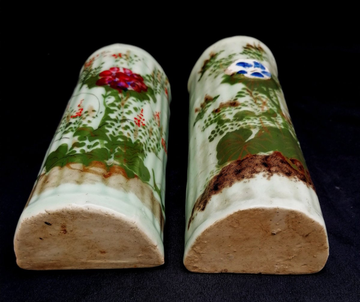 DEUX BOUQUETIERES EN PORCELAINE CELADON DU JAPON - EPOQUE MEIJI - FIN XIXEME --photo-2