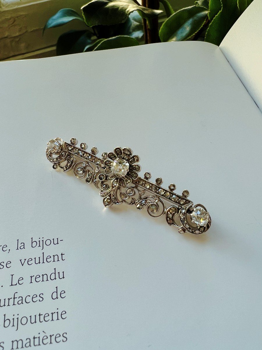 Broche Ancienne En Or 18 Carats - Bijou Vintage - Occasion Porté, Charme Rétro