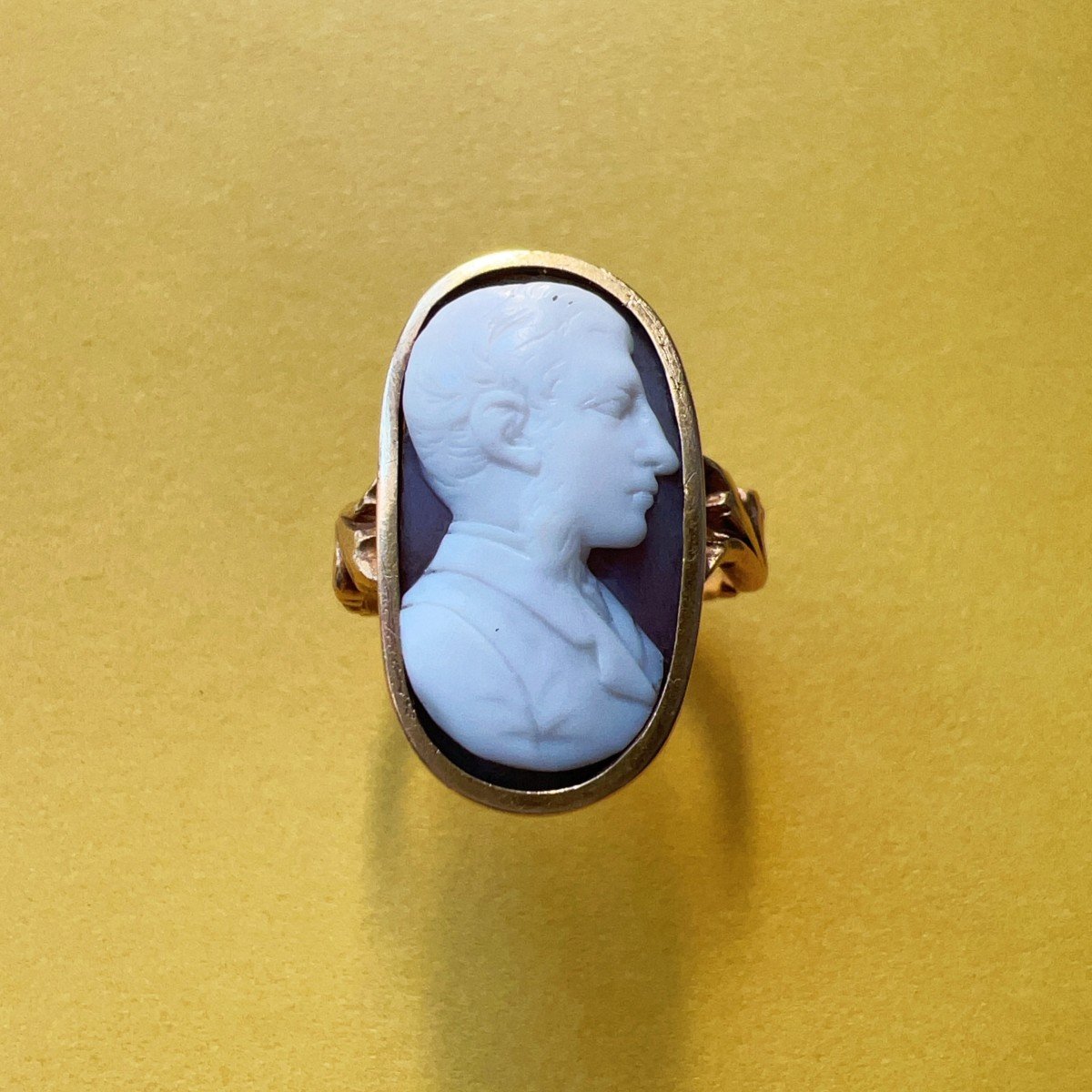 Broche Camée Vintage Coquillage Sur Plaqué Or 18K - Bijou Ancien Pêche