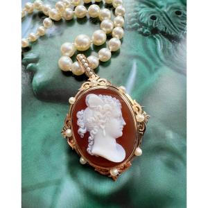 Boxed Victorian Era 18k Gold Natural Pearls Agate Cameo Pendant Brooch