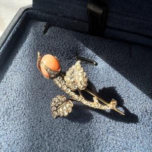 Broche Or 18k Bourgeon De Rose, Diamants Et Corail