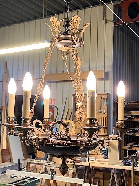 Lustre Empire