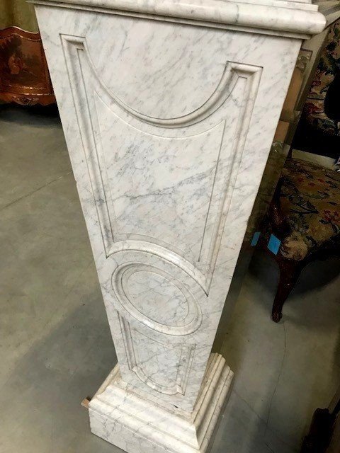 Pair Of Neoclassical Marble Pedestals-photo-3