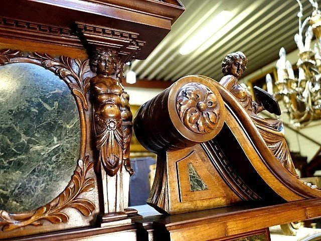 Renaissance Style Wallnut Cabinet-photo-2
