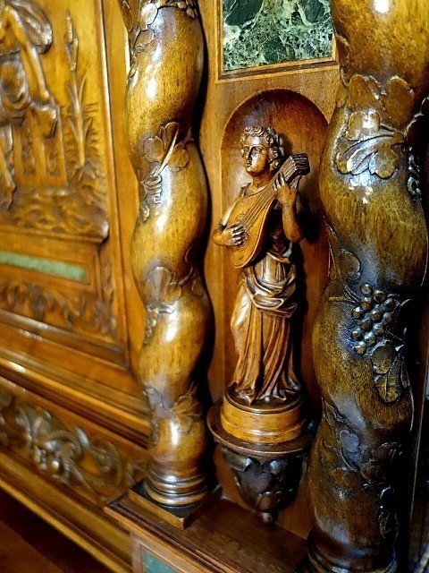 Renaissance Style Wallnut Cabinet-photo-7