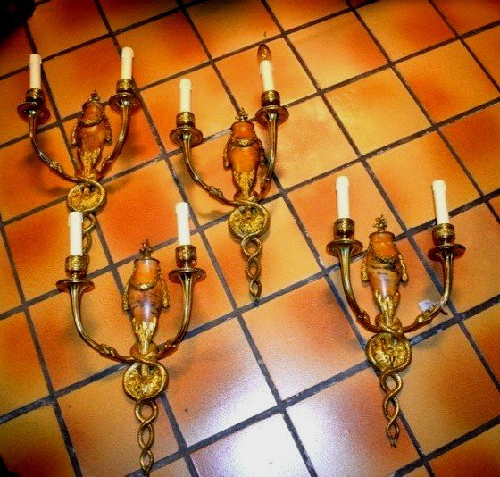 Set Of Four Sconces In Bronze And Marble-photo-2