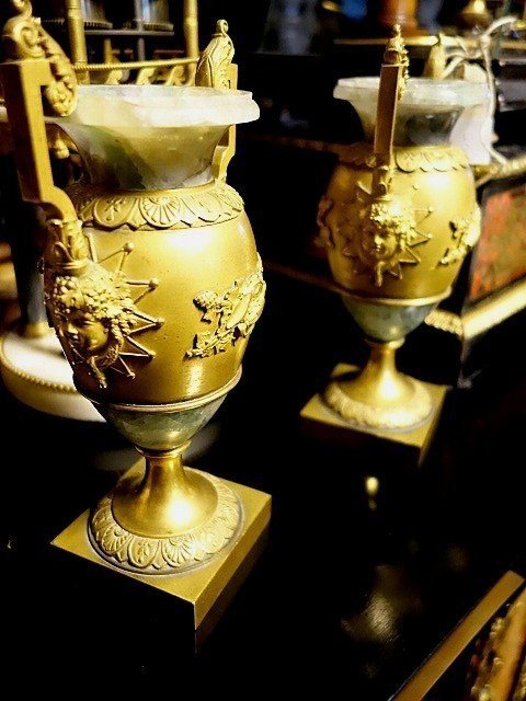 Rare Pair Of  Vases Around 1810-photo-4