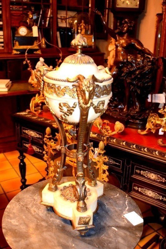 Pair Of Large Marble And Bronze Urns-photo-2