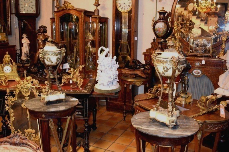 Pair Of Large Marble And Bronze Urns-photo-3