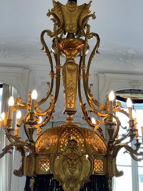 Lustre Monumental-photo-2