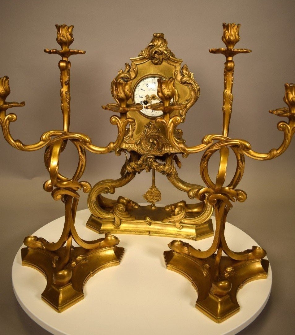 Garniture de style Louis XV
