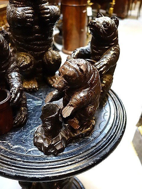 Swiss Carved Wooden Tobacco Table-photo-2