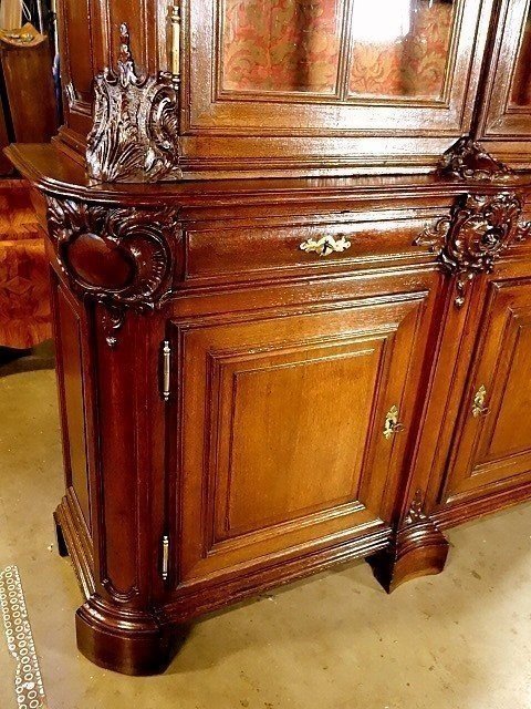 Vitrine du XVIIIe siècle -photo-1