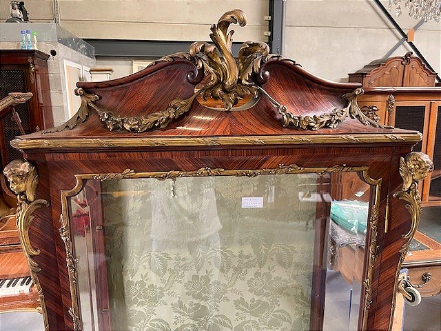 Louis XV Display Case With Espagnolettes-photo-4