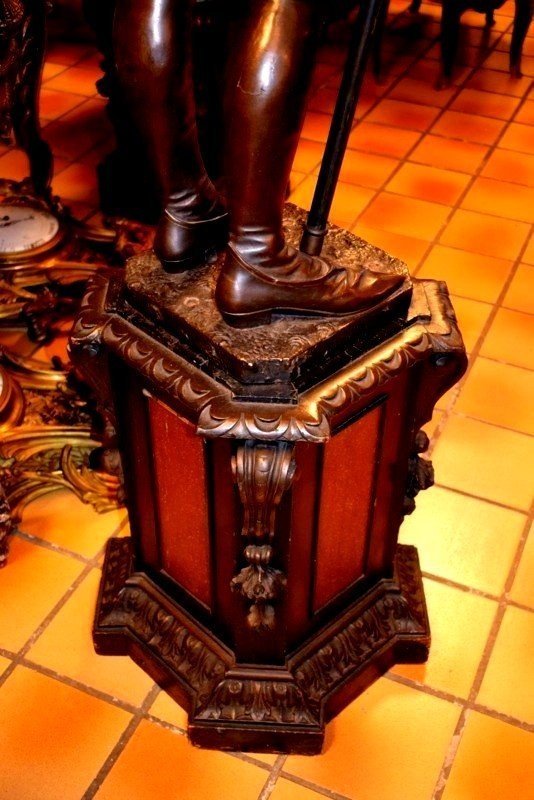 Pair Of Finely Carved Wooden Squires-photo-5