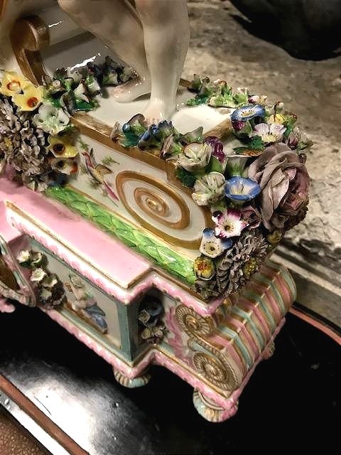 Large Porcelain Clock -photo-3