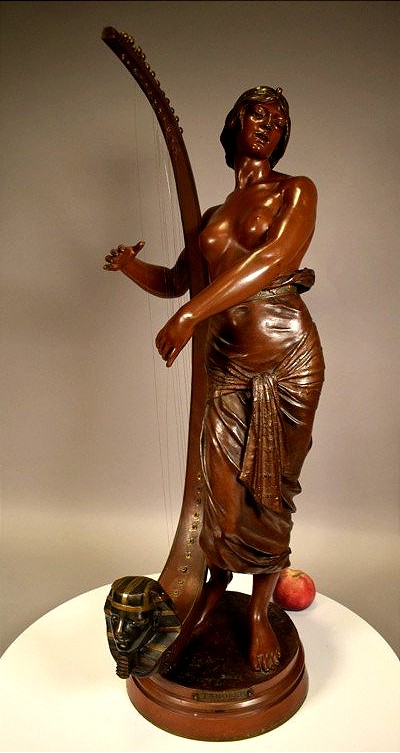 The Egyptian Harpist -photo-1