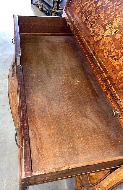 Dutch Marquetry Desk -photo-6