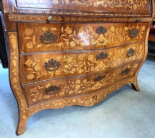 Duch Marquetry Desk -photo-4