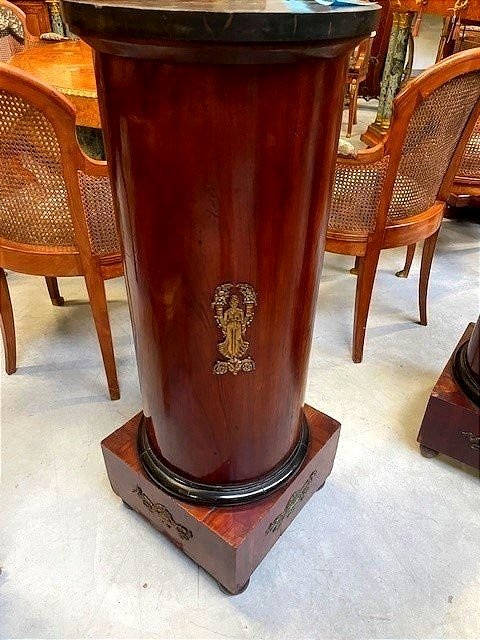 Pair Of Early 19th Century Mahogany Columns -photo-2