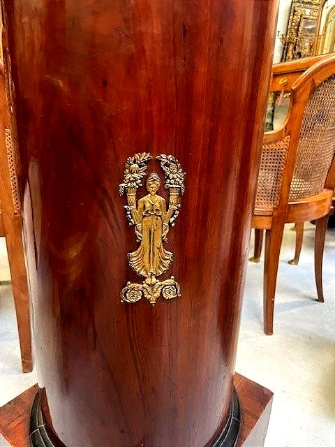 Pair Of Early 19th Century Mahogany Columns -photo-3