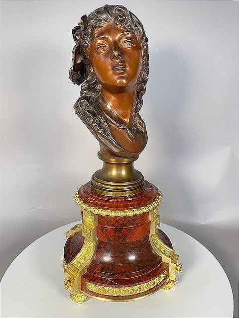 "suzon"by Auguste Rodin 