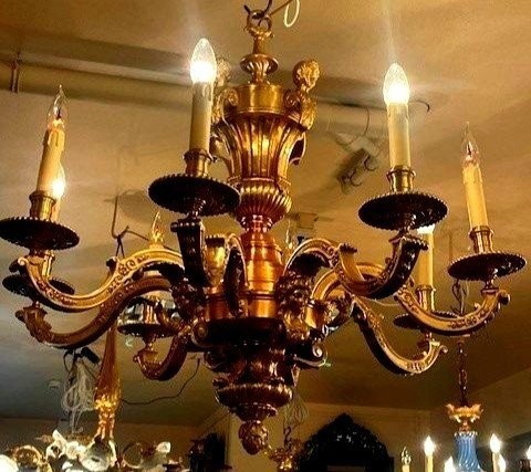 Mazarin Chandelier 