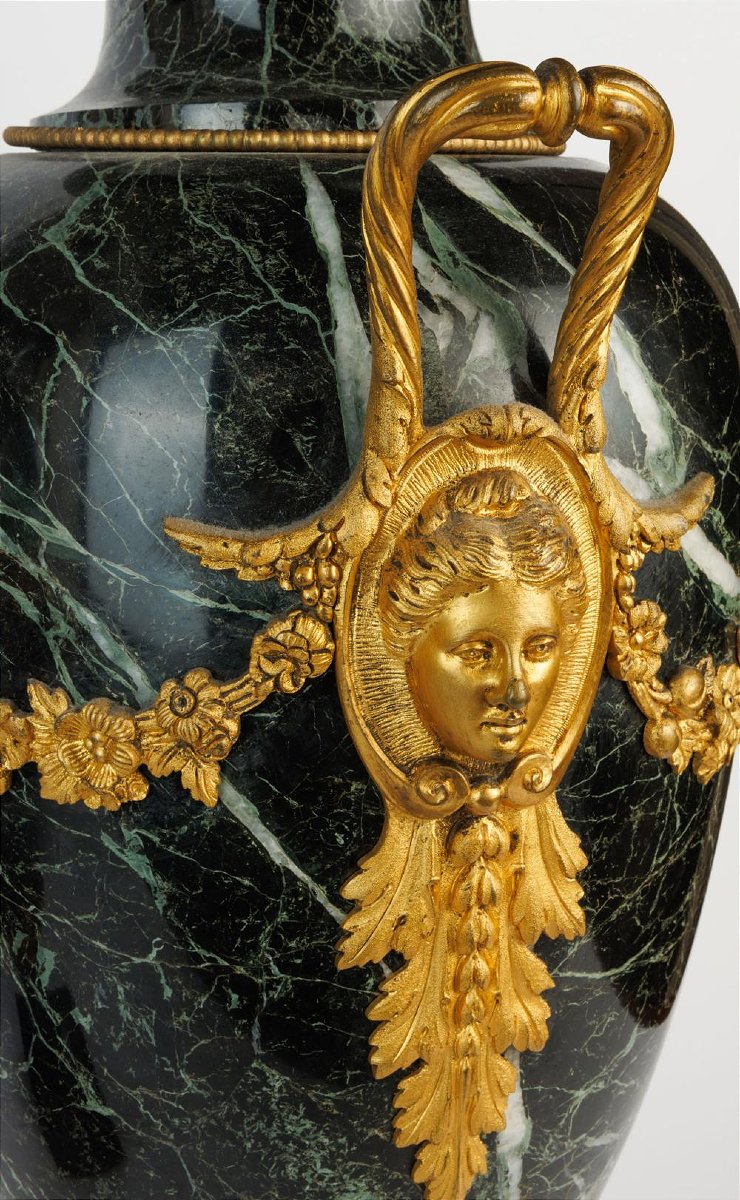 Paire de vases monumentales en marbre et bronze-photo-2