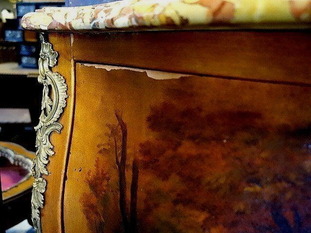 Pair Of Louis XV Style Corner Cabinets -photo-4