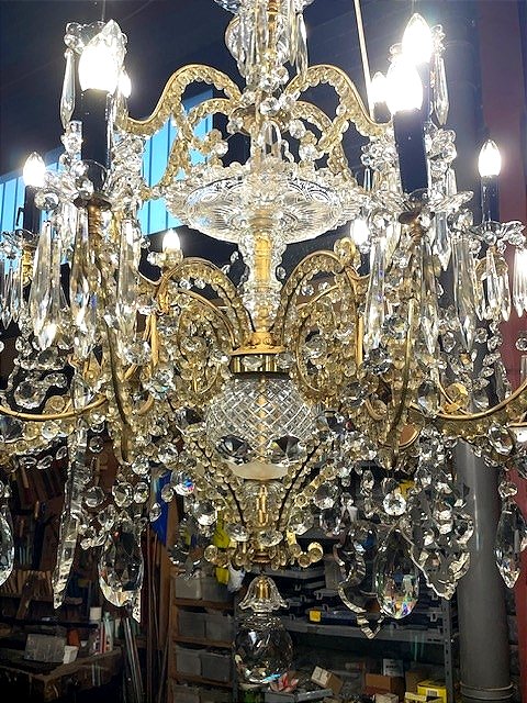 Lustre monumental en cristal de Baccarat -photo-2
