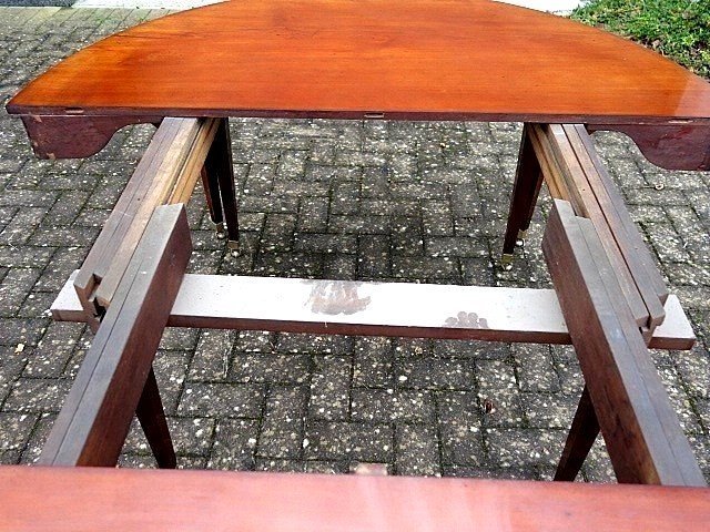 Table de salle à manger du XVIIIe siècle -photo-7