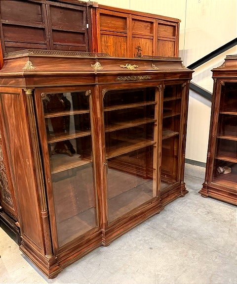 Pair Of Mahogany And Bronze Display Cabinets -photo-2