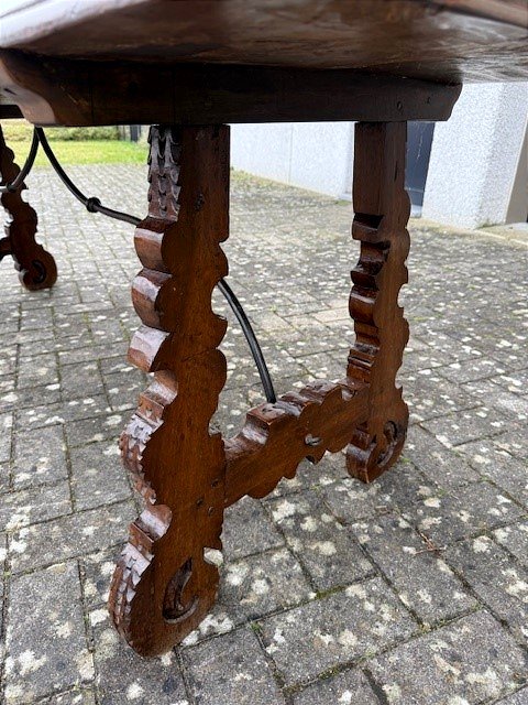 17th Century Spanish Table-photo-4