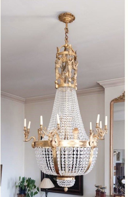 Pair Of Palatial Size Chandeliers In Bronze And Crystal-photo-5