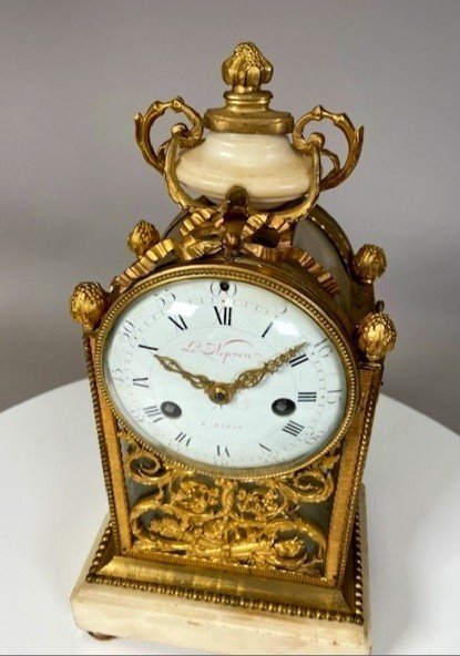 Louis XVI Clock-photo-2
