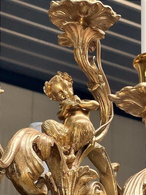 Lustre en bronze doré aux amours-photo-2