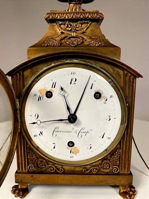 Pendule d'officier par Courvoisier & Cie 