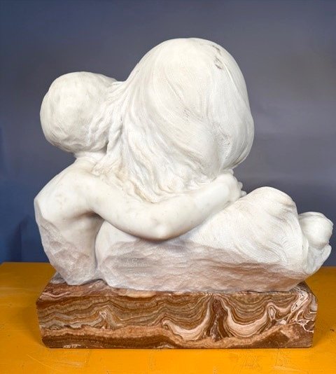 Motherhood In Carrara Marble-photo-4