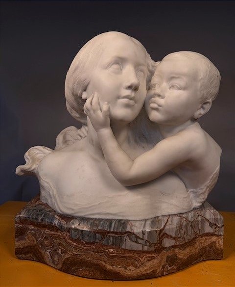 Motherhood In Carrara Marble-photo-4