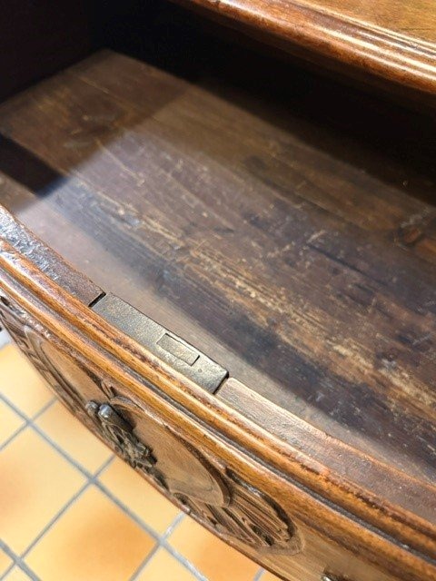 18th Century Chest Of Drawers-photo-1