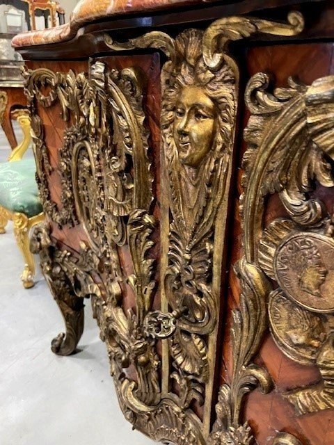 "medallion" Chest Of Drawers-photo-6