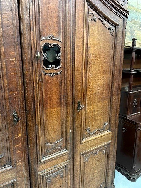 Armoire de château du XVIIIe siècle -photo-4