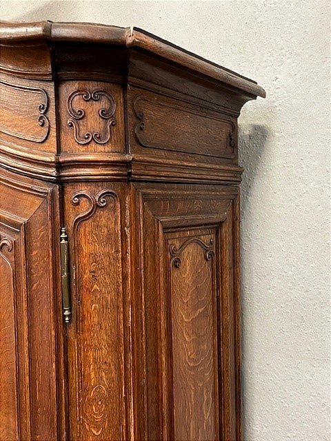 Armoire de château du XVIIIe siècle -photo-6