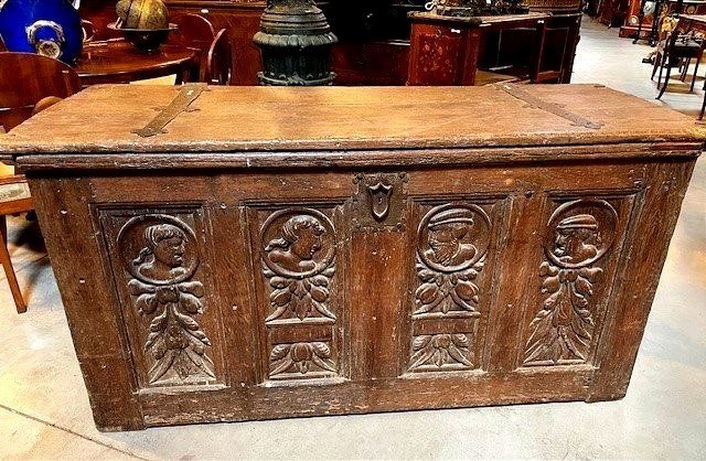 Renaissance Chest 