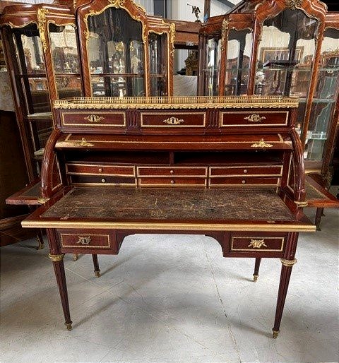 Bureau à cylindre d'époque Louis XVI 