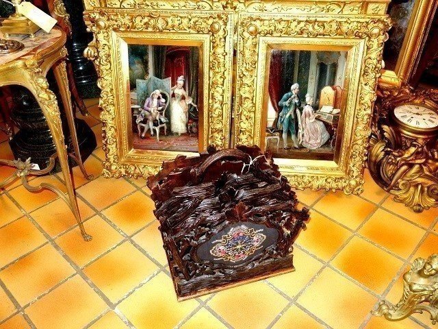 19th-century Newspaper Rack -photo-4
